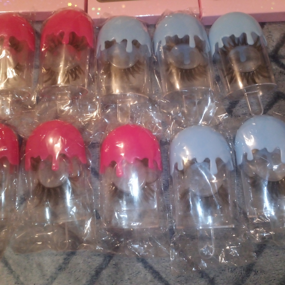 Mink lashes - Picture 3 of 4